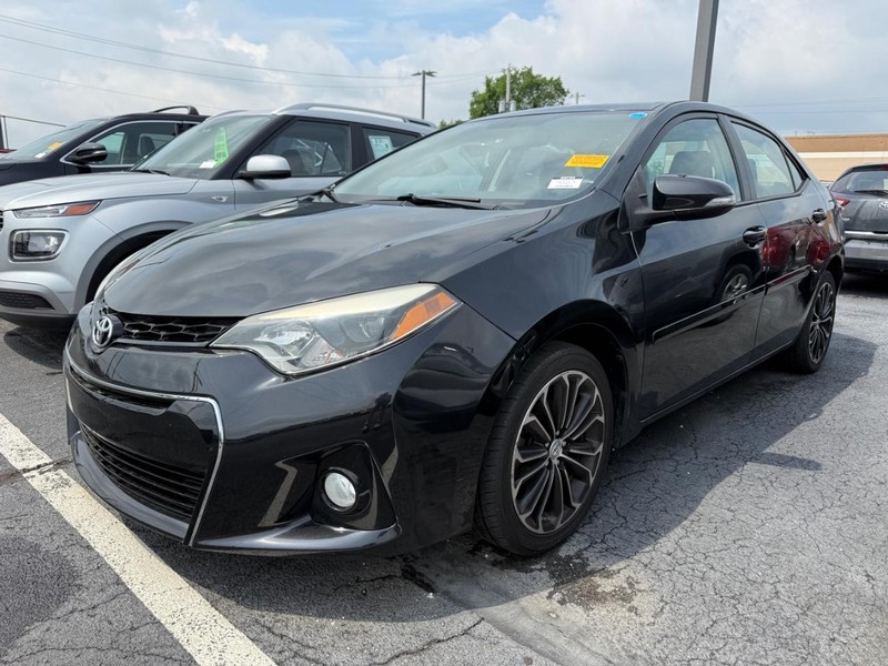 Toyota Corolla Vehicle Image 04