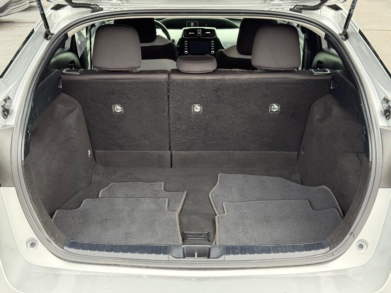 Toyota Prius Vehicle Image 07
