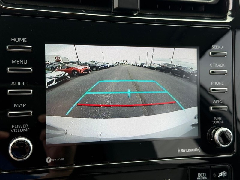 Toyota Prius Vehicle Image 17