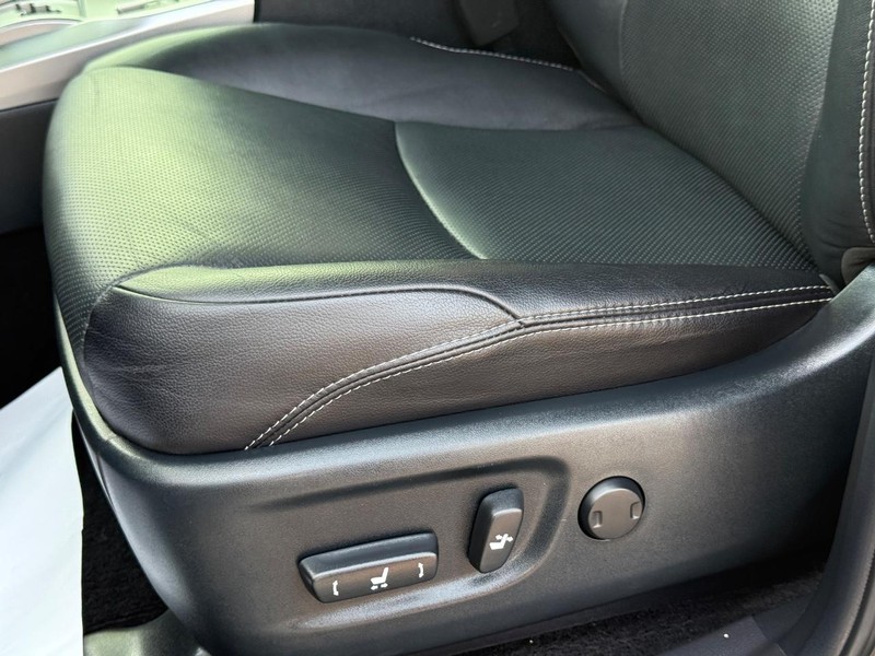 Toyota 4Runner Vehicle Image 28