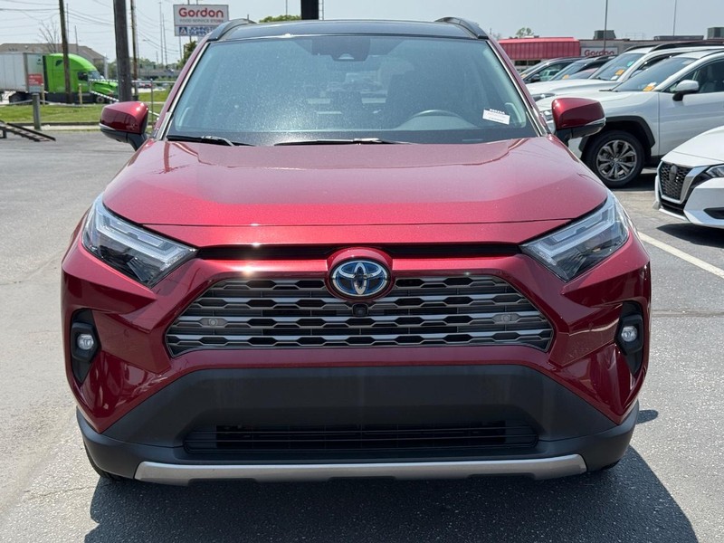 Toyota RAV4 Hybrid Vehicle Image 09