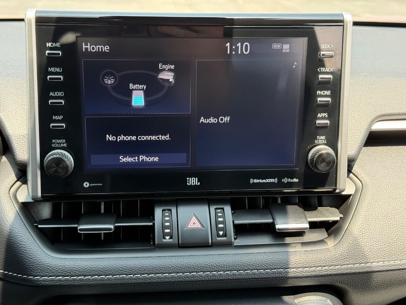 Toyota RAV4 Hybrid Vehicle Image 18