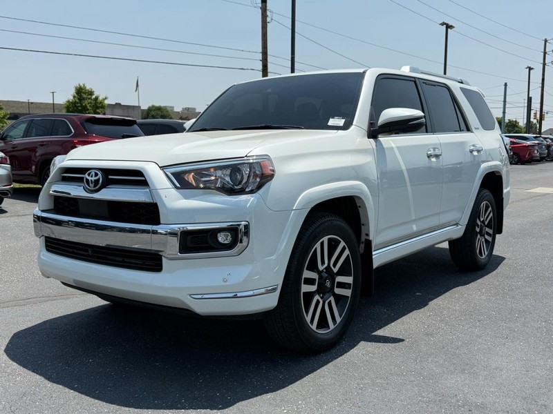Toyota 4Runner Vehicle Image 08