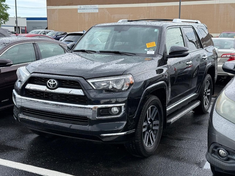 Toyota 4Runner Vehicle Image 02