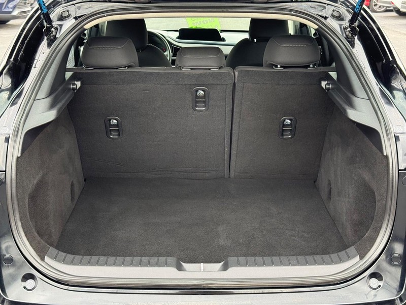 Mazda CX-30 Vehicle Image 07