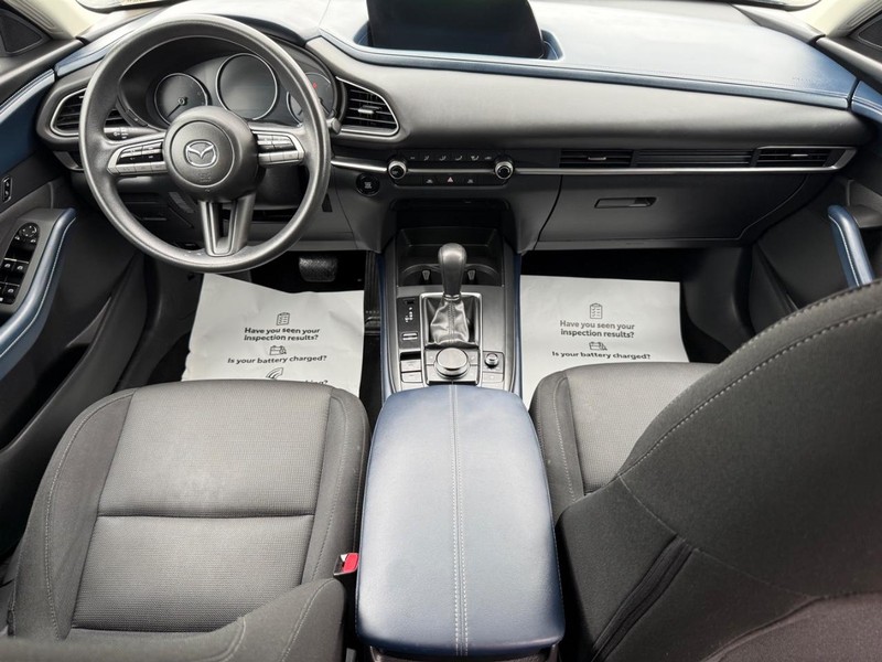 Mazda CX-30 Vehicle Image 11