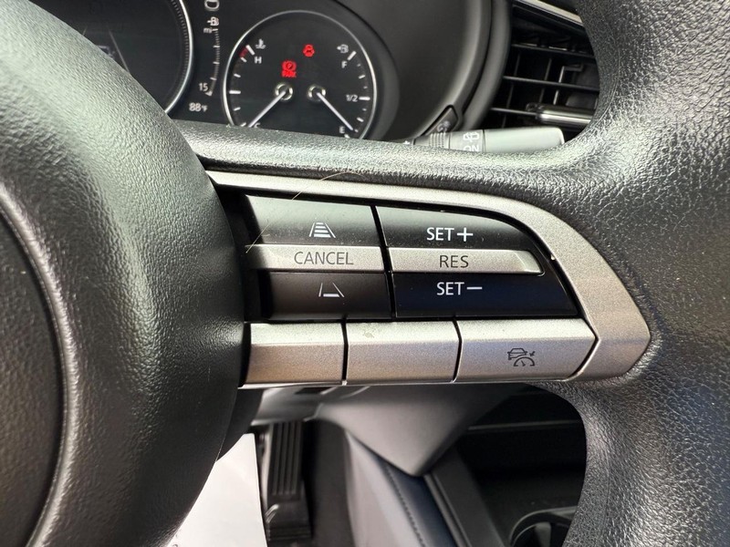 Mazda CX-30 Vehicle Image 14