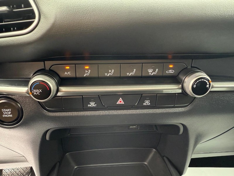 Mazda CX-30 Vehicle Image 18