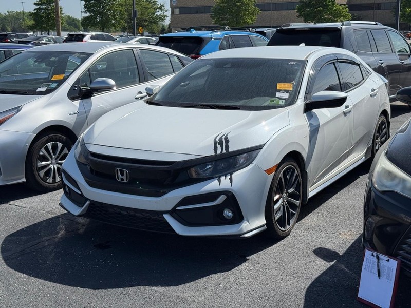 Honda Civic Hatchback Vehicle Image 02