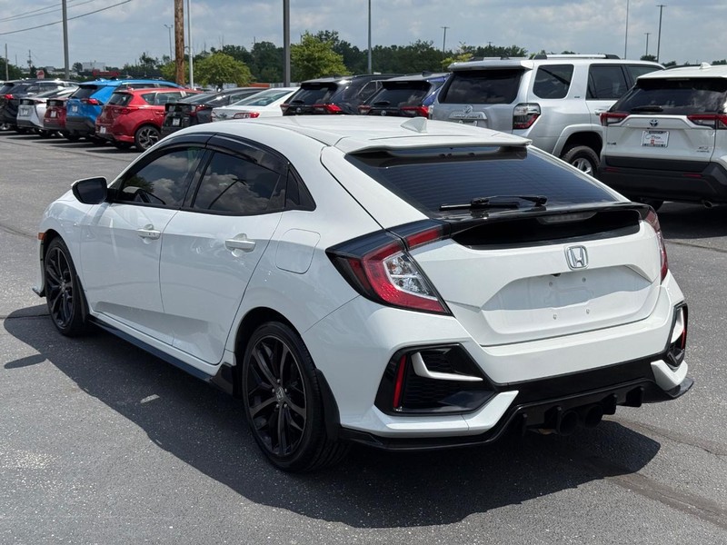 Honda Civic Hatchback Vehicle Image 05