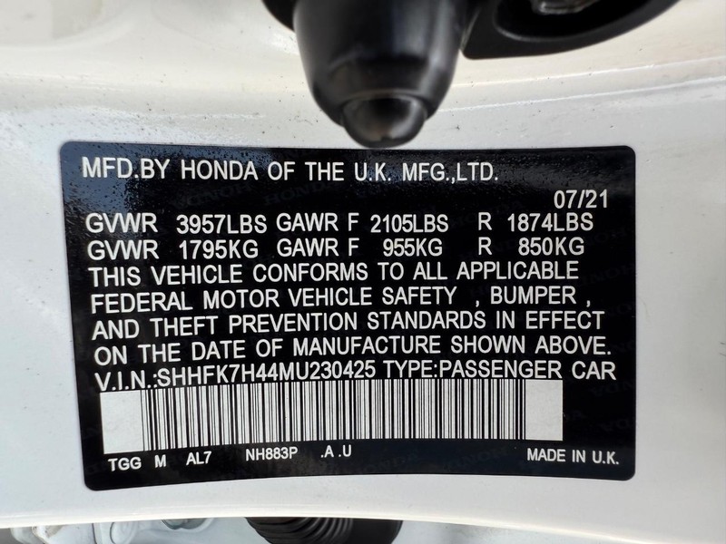 Honda Civic Hatchback Vehicle Image 25