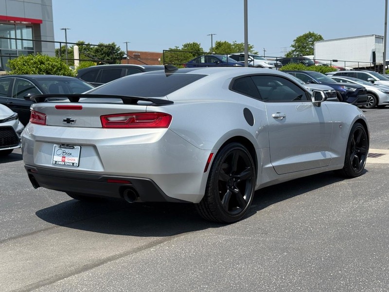 Chevrolet Camaro Vehicle Image 03