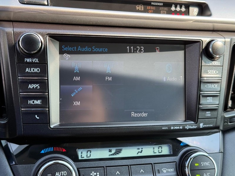 Toyota RAV4 Hybrid Vehicle Image 18