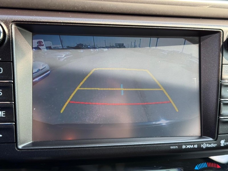 Toyota RAV4 Hybrid Vehicle Image 19