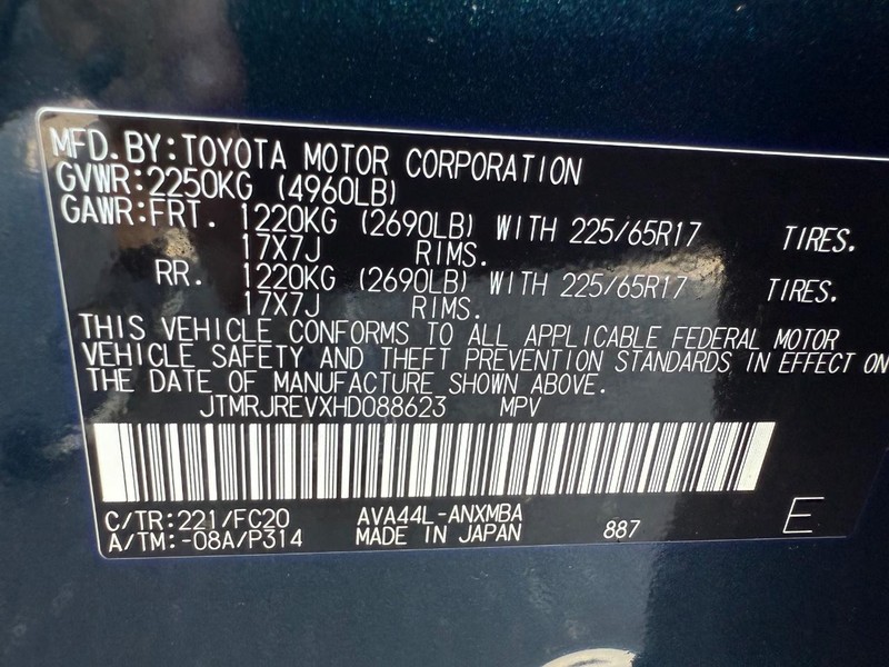 Toyota RAV4 Hybrid Vehicle Image 28