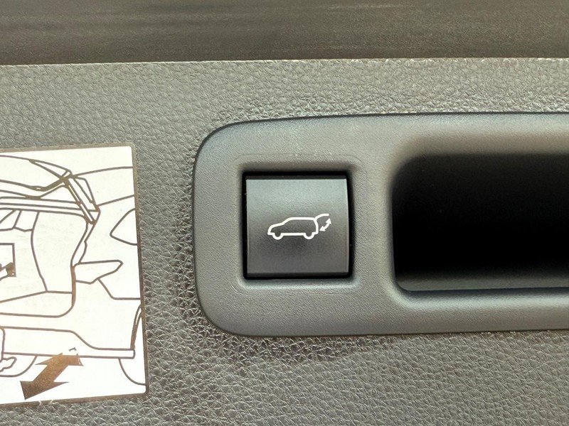 Toyota Highlander Vehicle Image 08