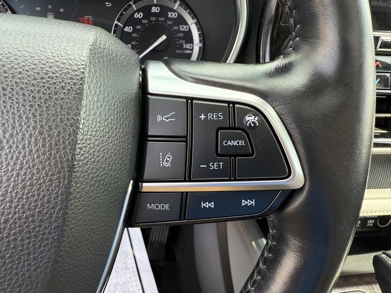 Toyota Highlander Vehicle Image 17