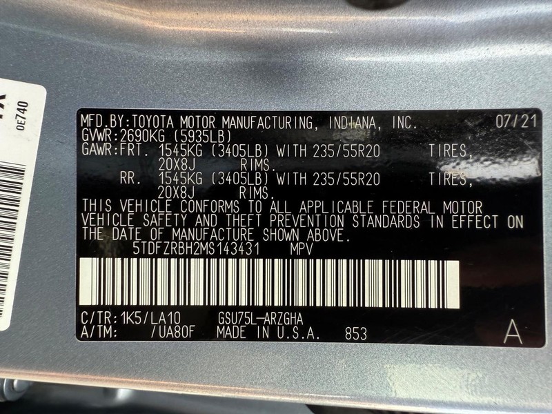 Toyota Highlander Vehicle Image 29