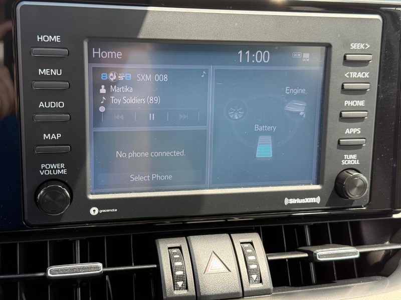 Toyota RAV4 Hybrid Vehicle Image 18