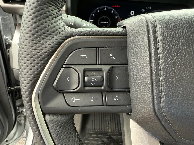 Toyota Tacoma 4WD Vehicle Image 14
