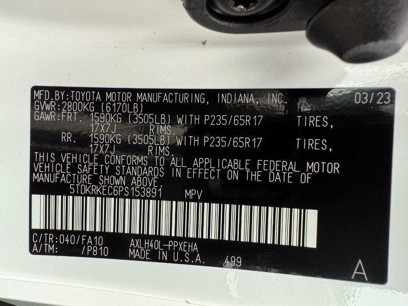 Toyota Sienna Vehicle Image 26