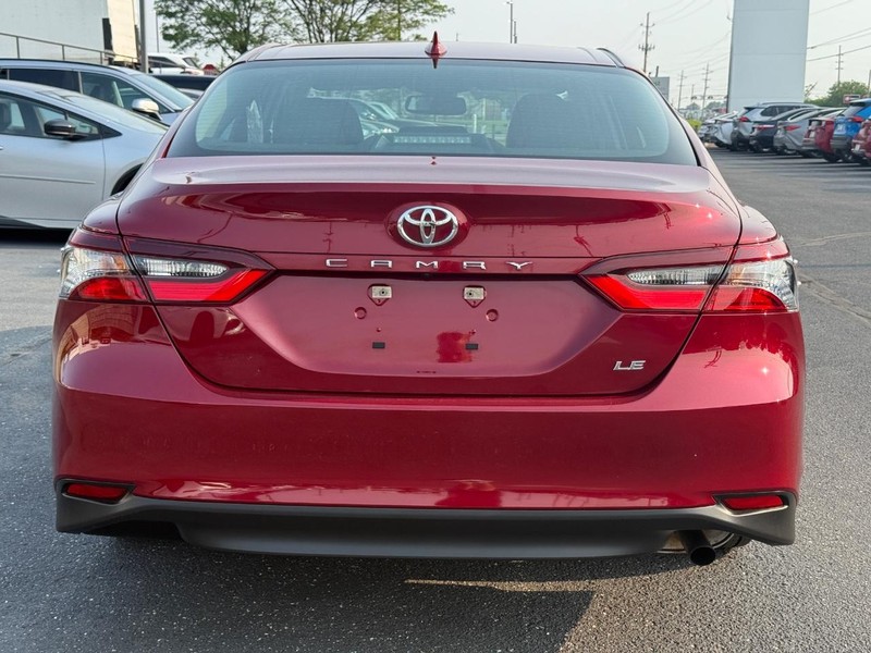Toyota Camry Vehicle Image 04