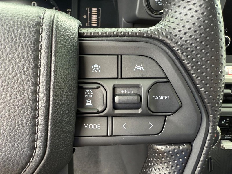 Toyota Tacoma 4WD Vehicle Image 08