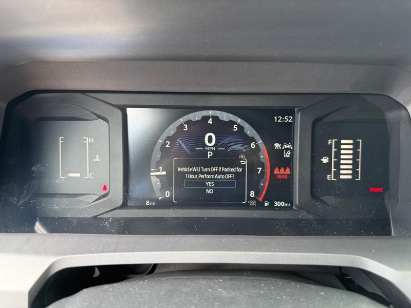 Toyota Tacoma 4WD Vehicle Image 16