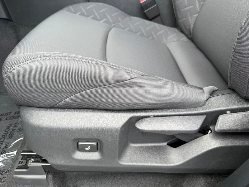 Toyota Tacoma 4WD Vehicle Image 19
