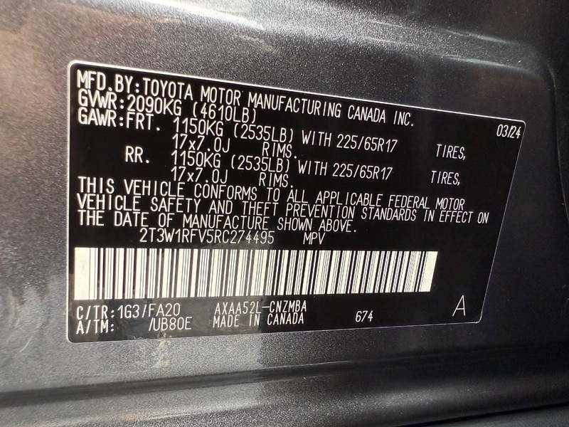 Toyota RAV4 Vehicle Image 24