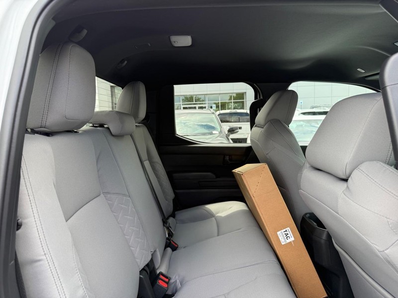 Toyota Tacoma 4WD Vehicle Image 04