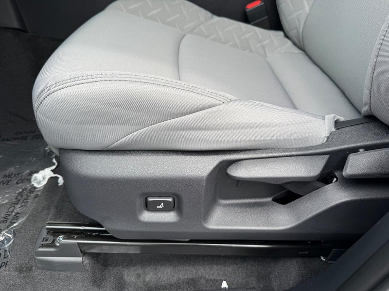 Toyota Tacoma 4WD Vehicle Image 19
