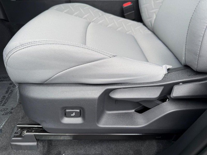 Toyota Tacoma 4WD Vehicle Image 19