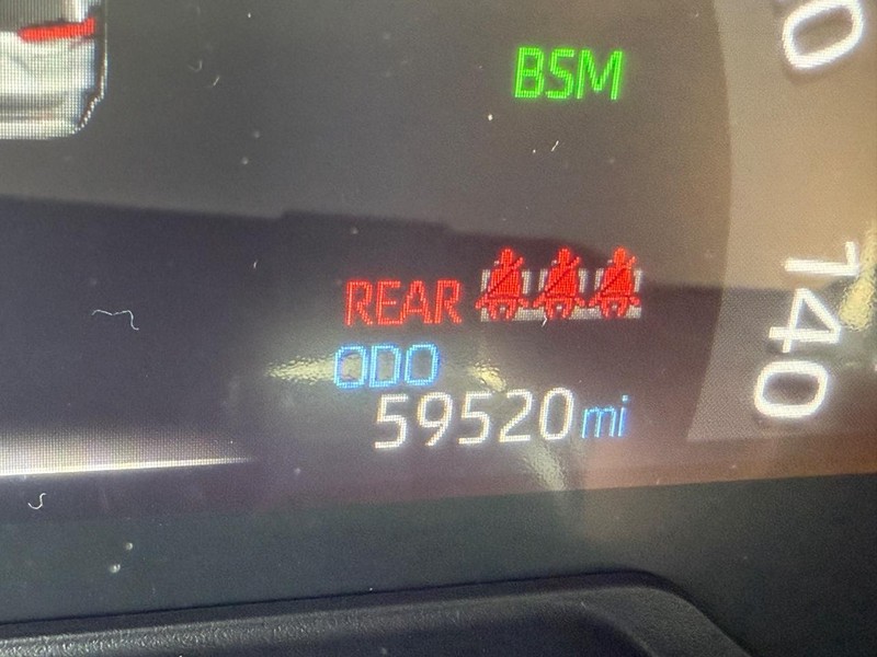 Toyota RAV4 Vehicle Image 26