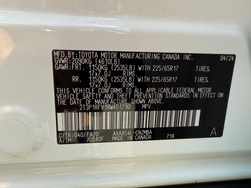 Toyota RAV4 Vehicle Image 29