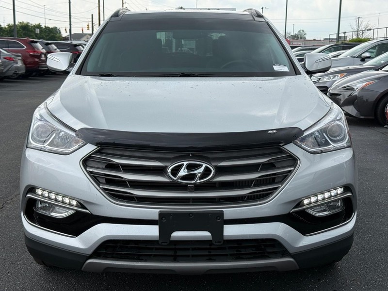 Hyundai Santa Fe Sport Vehicle Image 09