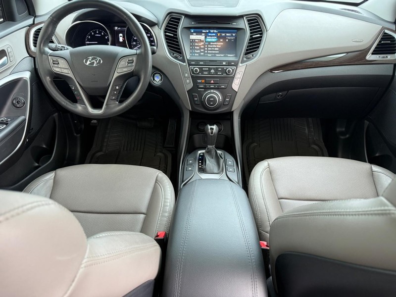 Hyundai Santa Fe Sport Vehicle Image 13