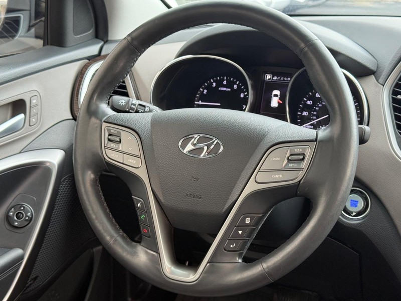 Hyundai Santa Fe Sport Vehicle Image 14