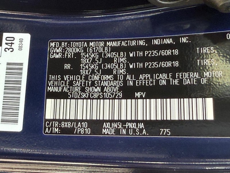 Toyota Sienna Vehicle Image 28
