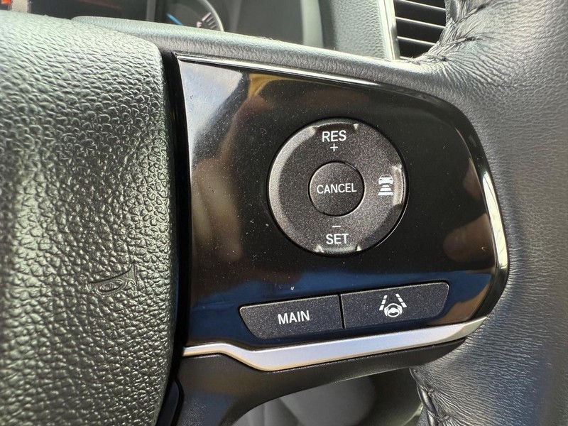 Honda Passport Vehicle Image 16