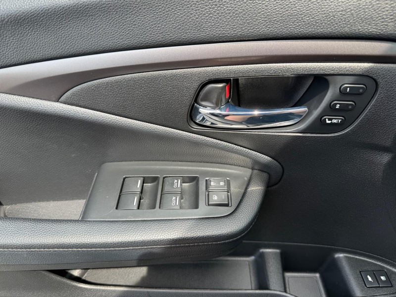 Honda Passport Vehicle Image 26