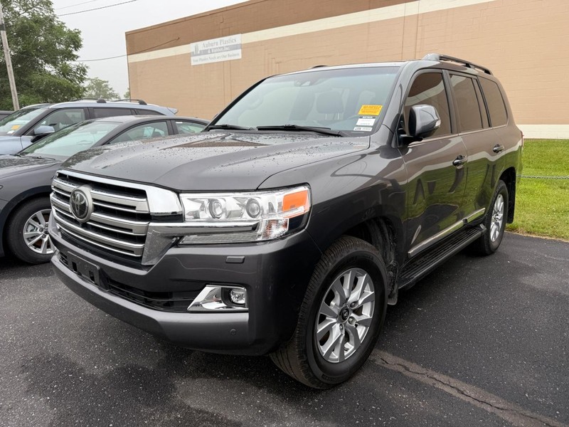 Toyota Land Cruiser Vehicle Image 04