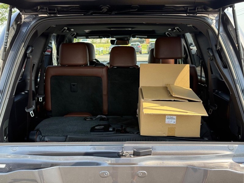 Toyota Land Cruiser Vehicle Image 07