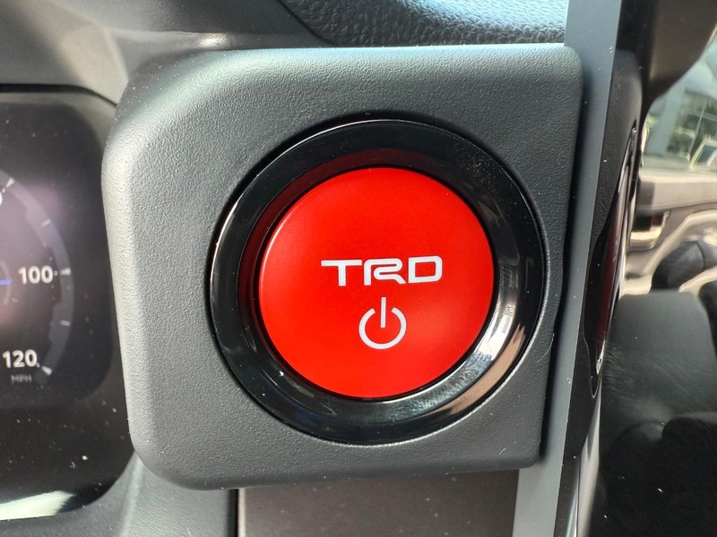 Toyota Tacoma 4WD Hybrid Vehicle Image 10
