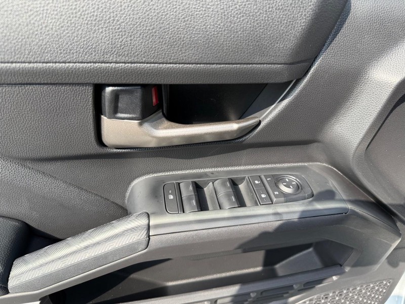 Toyota Tacoma 4WD Hybrid Vehicle Image 20