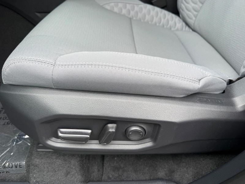 Toyota Tundra 4WD Vehicle Image 18