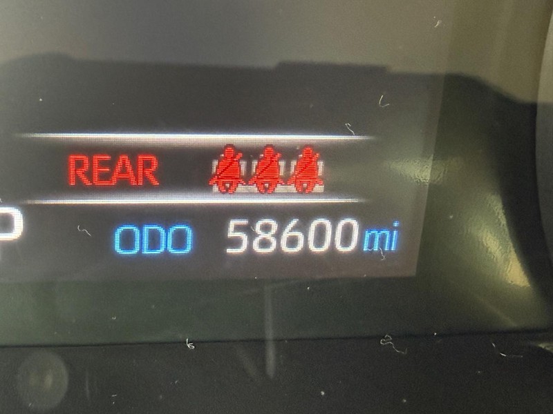 Toyota RAV4 Hybrid Vehicle Image 22