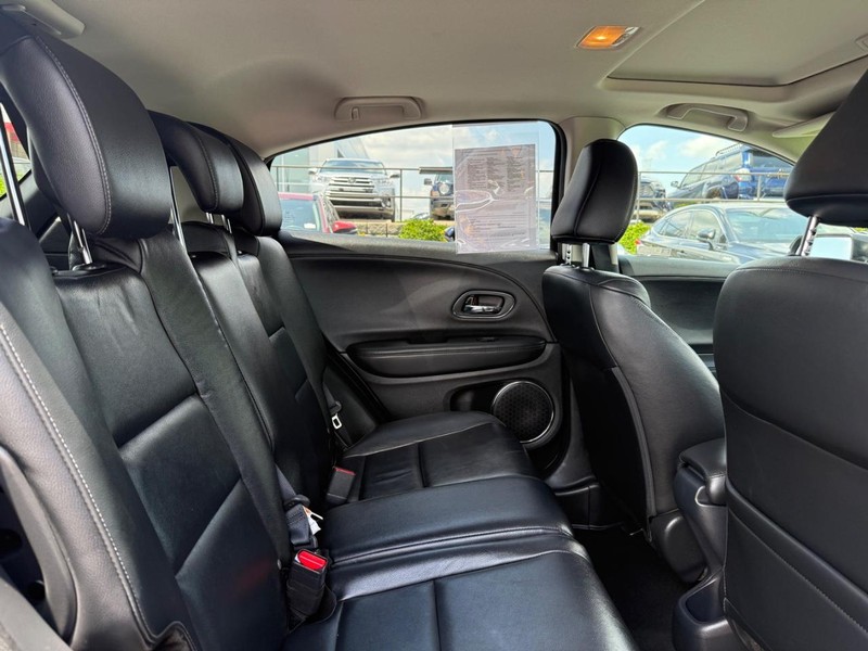 Honda HR-V Vehicle Image 10