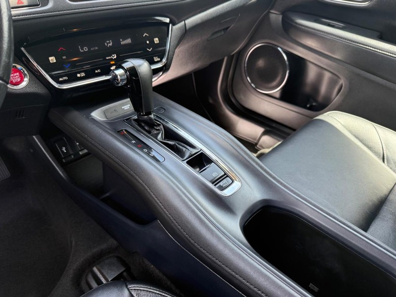Honda HR-V Vehicle Image 21