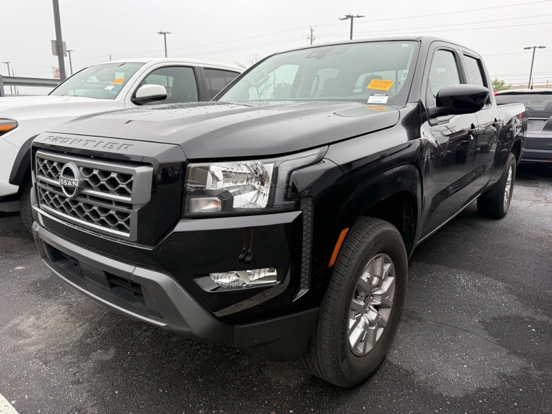 Nissan Frontier Vehicle Image 04